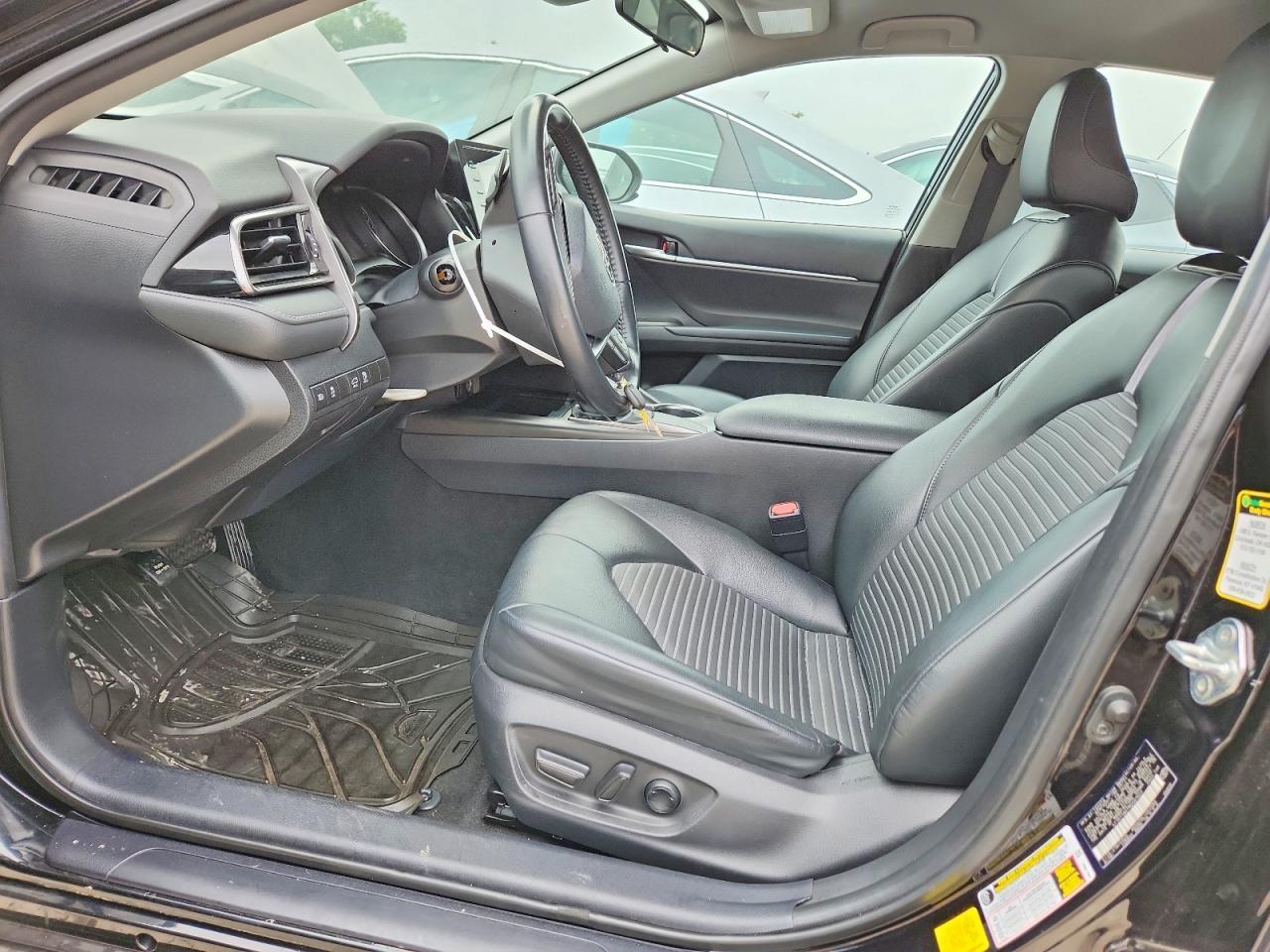 2021 Toyota Camry Se - Фото 7