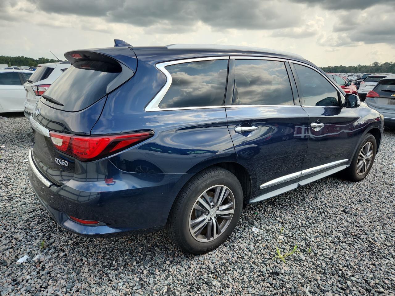 2018 Infiniti Qx60 Base - Фото 3