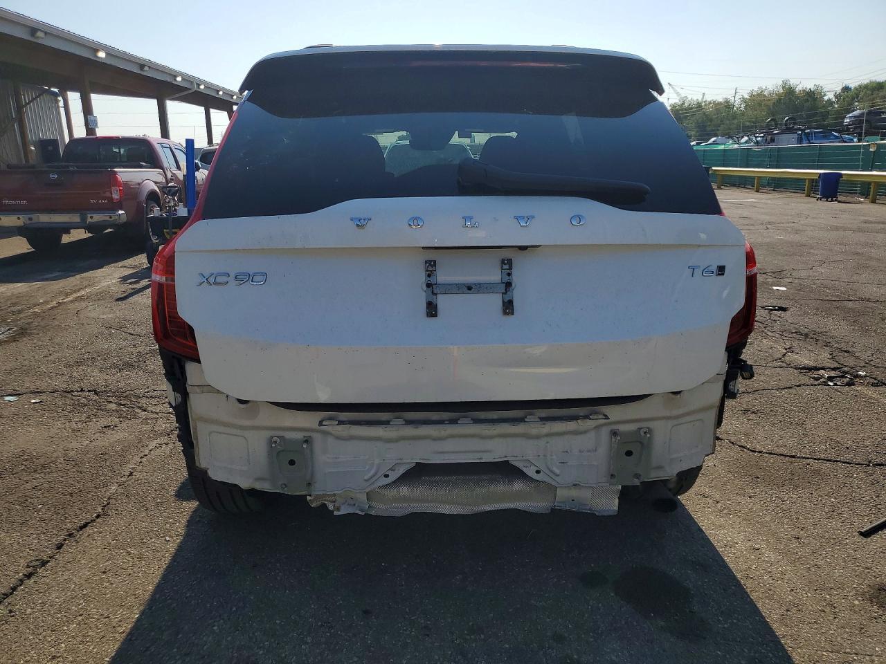 2017 Volvo Xc90 T6 - Фото 6
