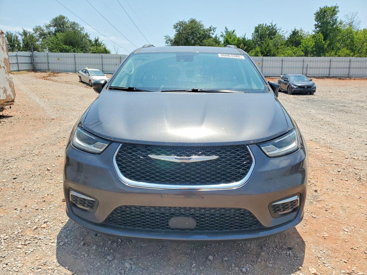 2022 Chrysler Pacifica Touring L - Фото 5