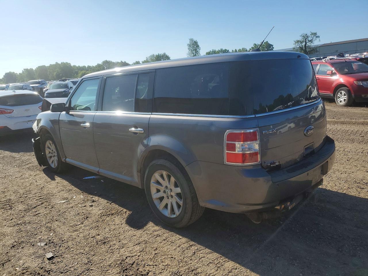 2010 Ford Flex Sel - Image 2