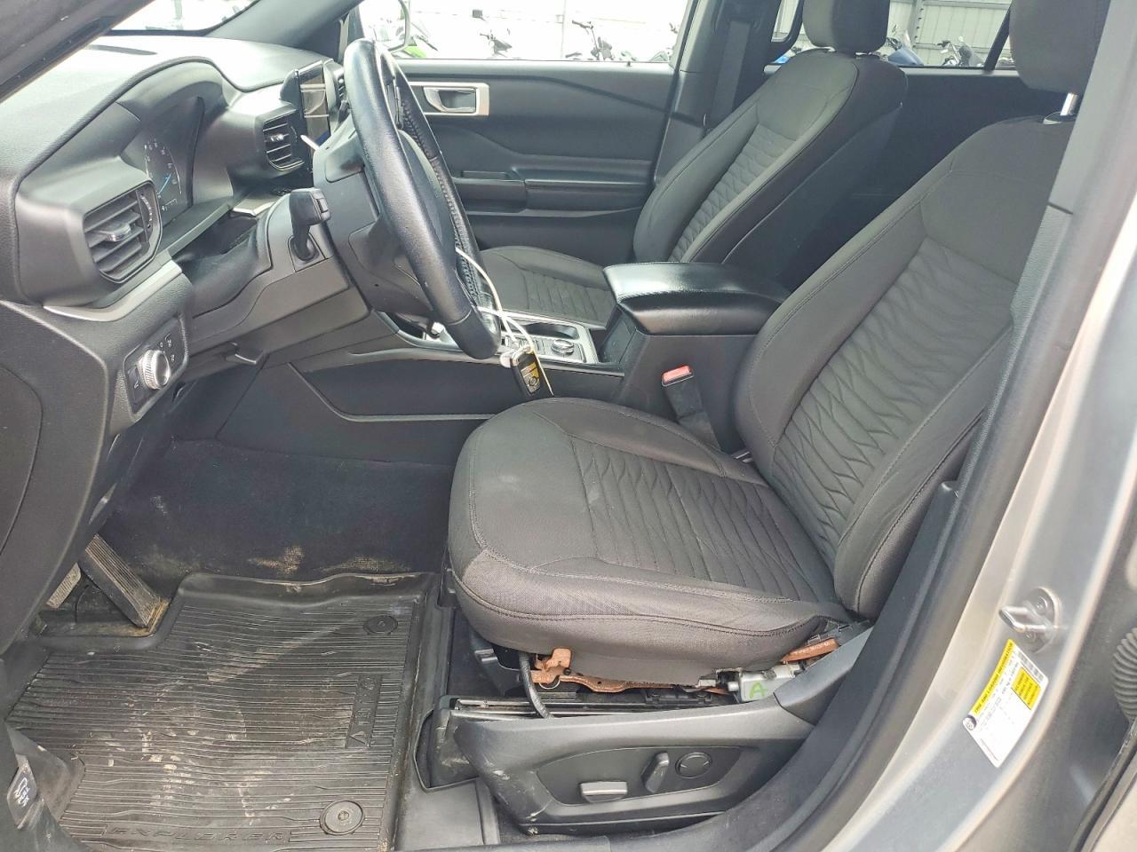 2020 Ford Explorer Xlt - Image 7