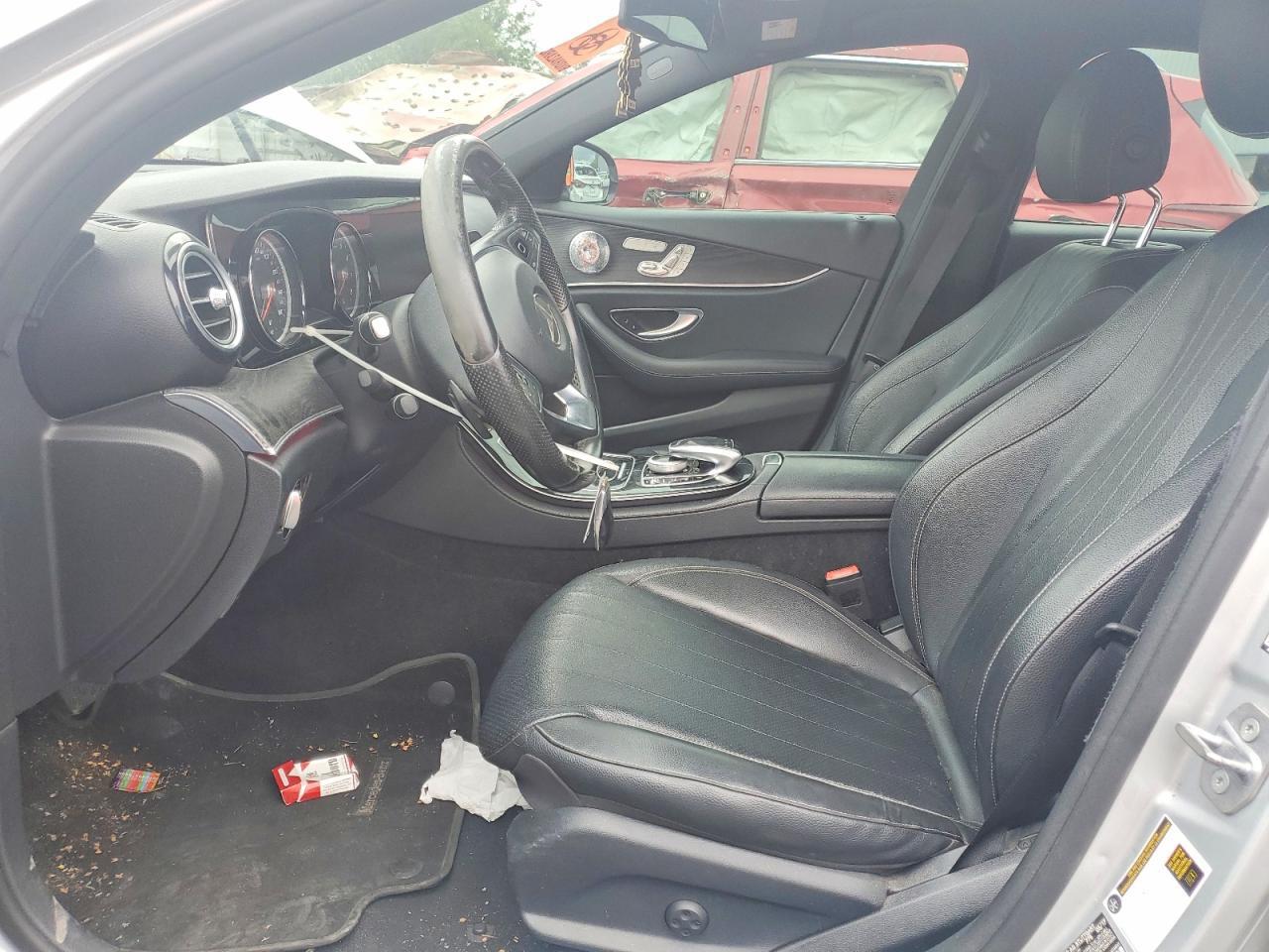 2017 Mercedes-Benz E 300 - Фото 7