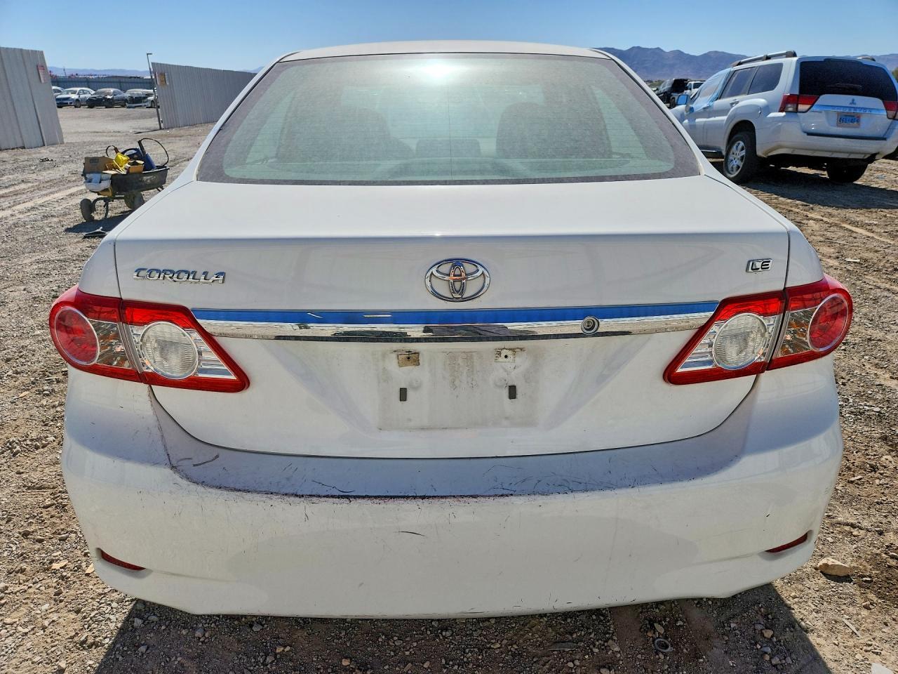 2012 Toyota Corolla Le - Фото 6