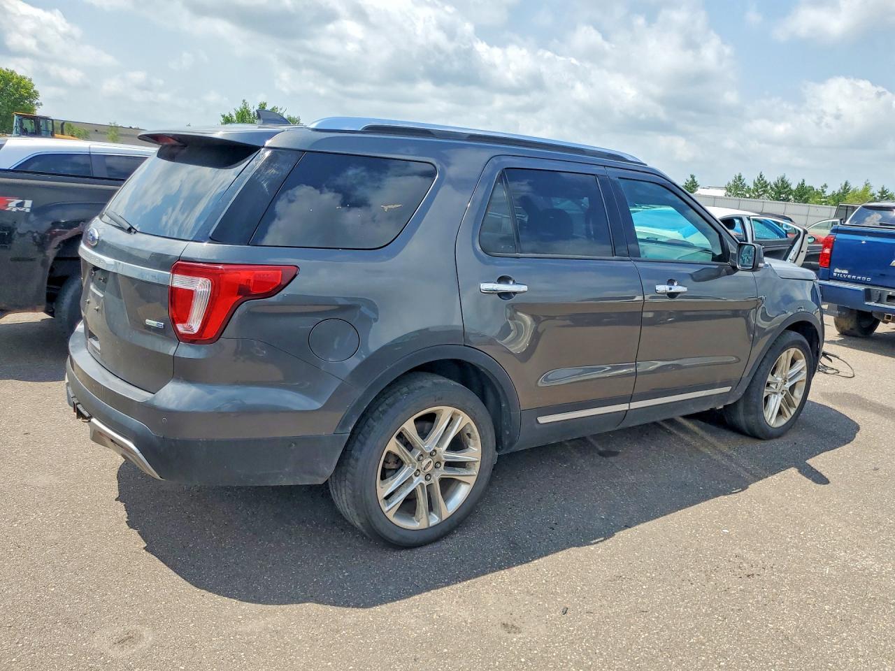 2017 Ford Explorer Limited - Фото 3