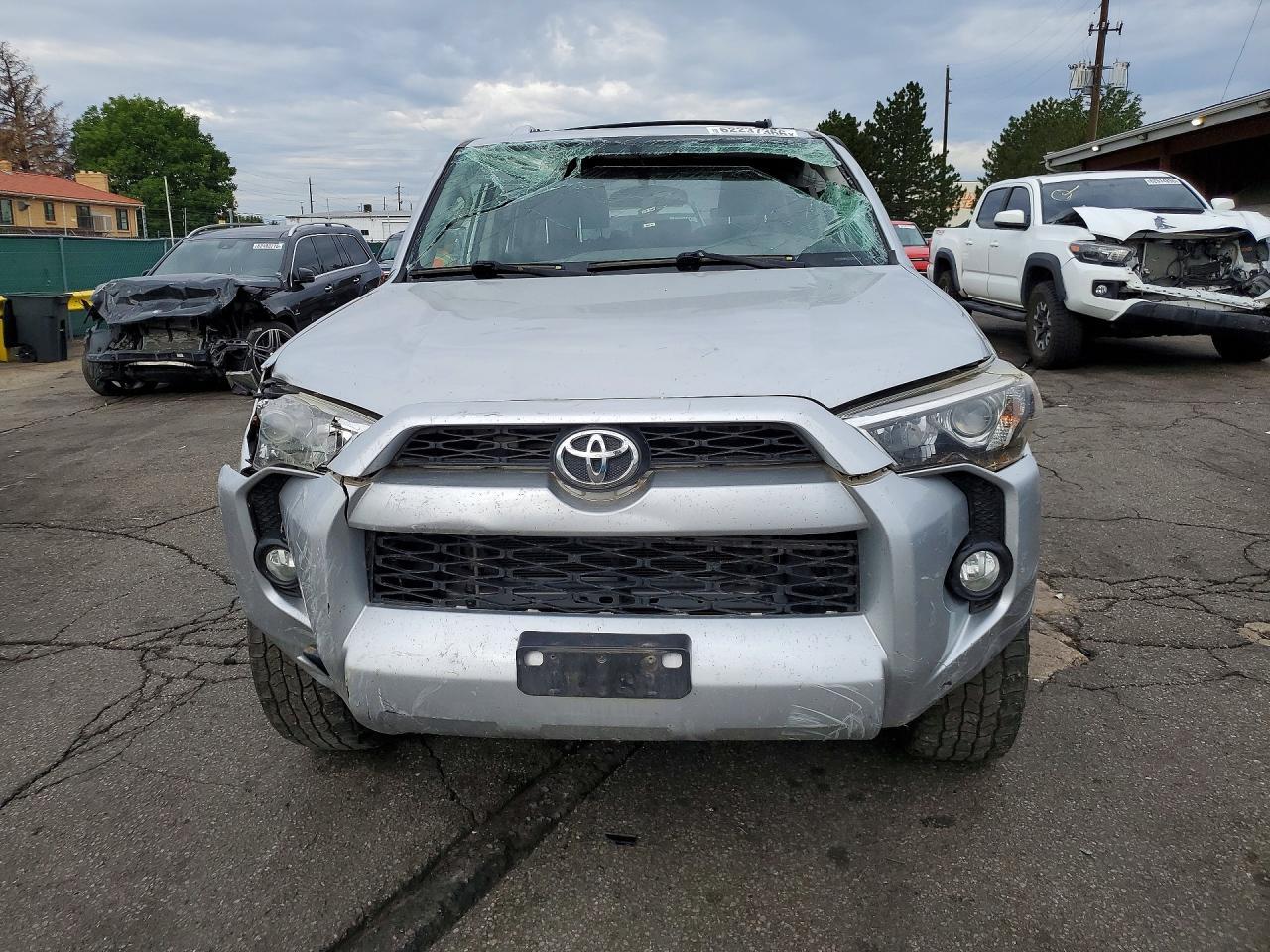 2017 Toyota 4Runner Sr5 Premium - Фото 5