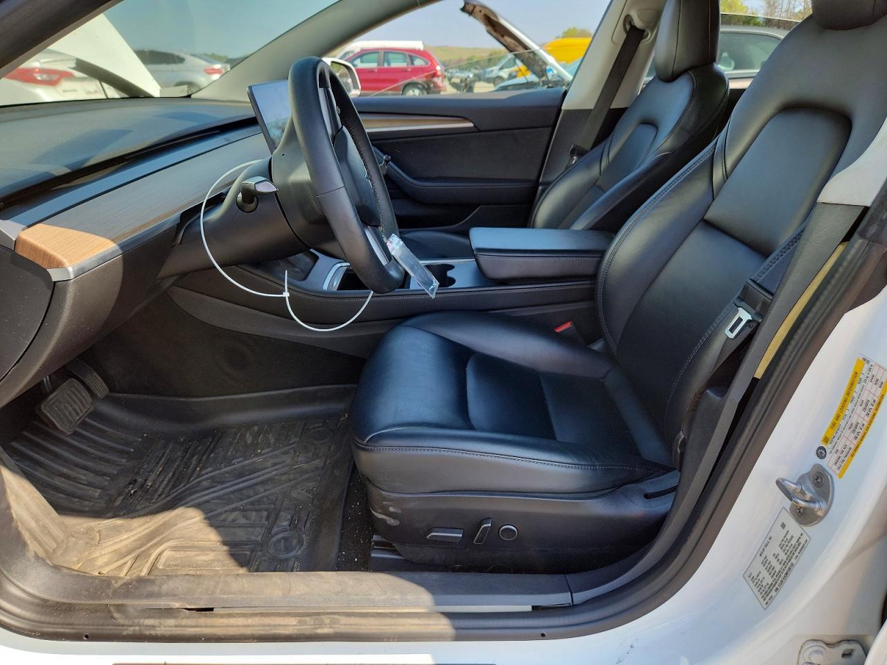 2021 Tesla Model 3 - Фото 7