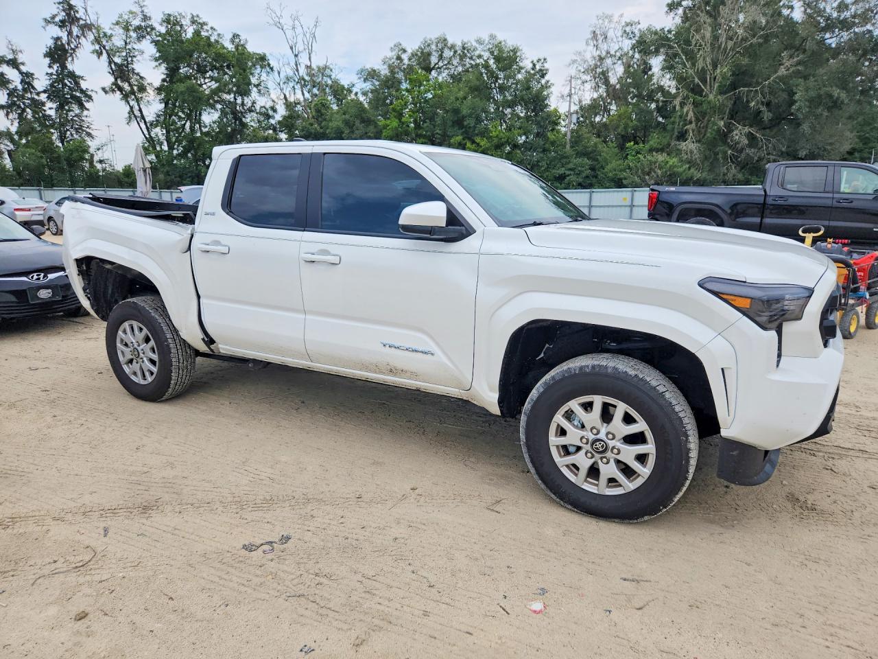 2025 Toyota Tacoma Sr5 - Фото 4