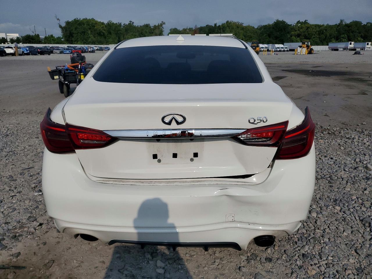 2018 Infiniti Q50 3.0T Luxe - Image 6