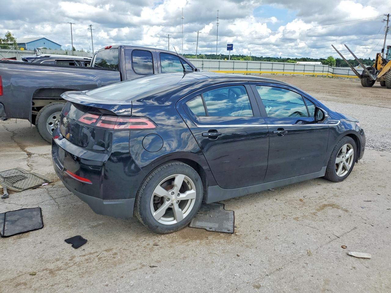 2013 Chevrolet Volt - Фото 3