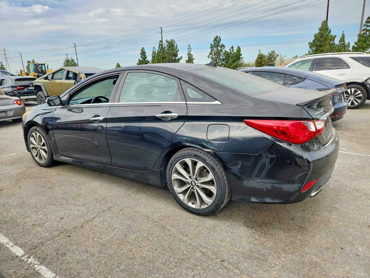 2014 Hyundai Sonata Se - Фото 2