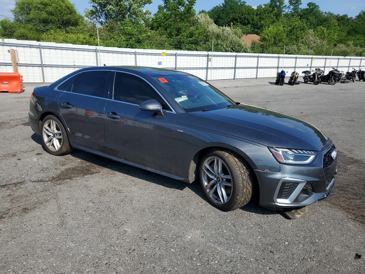 2023 Audi A4 Premium Plus 45 - Image 4