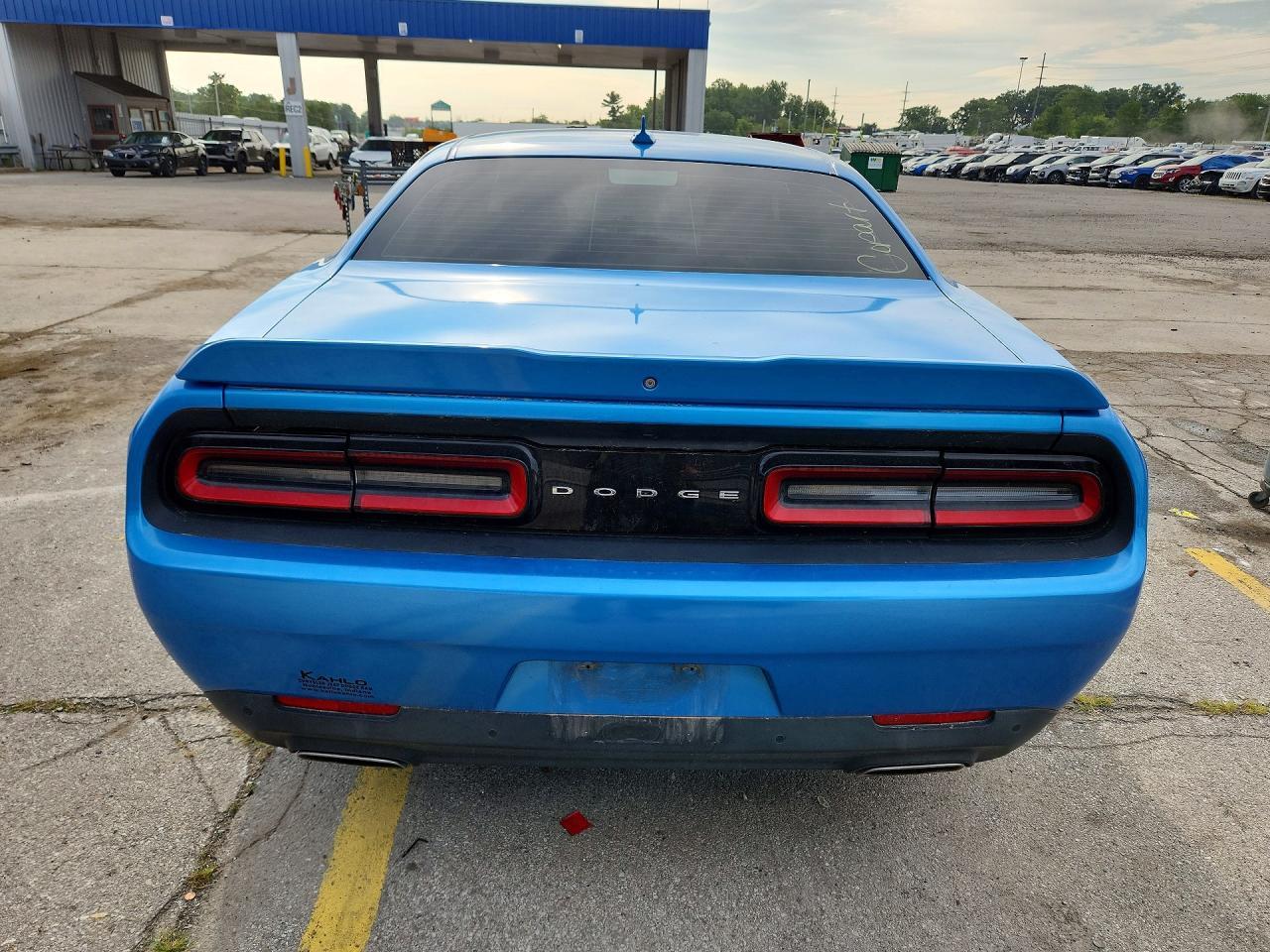 2015 Dodge Challenger Sxt Plus - Image 6