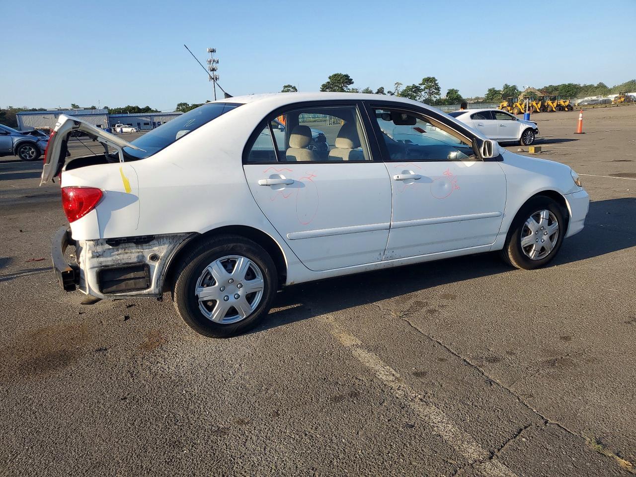 2003 Toyota Corolla Le - Image 3