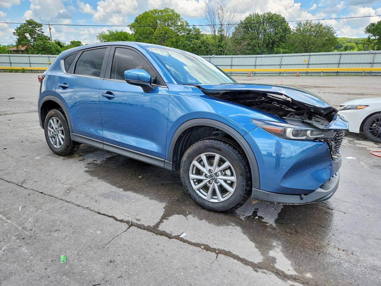 2022 Mazda Cx-5 Preferred - Image 4