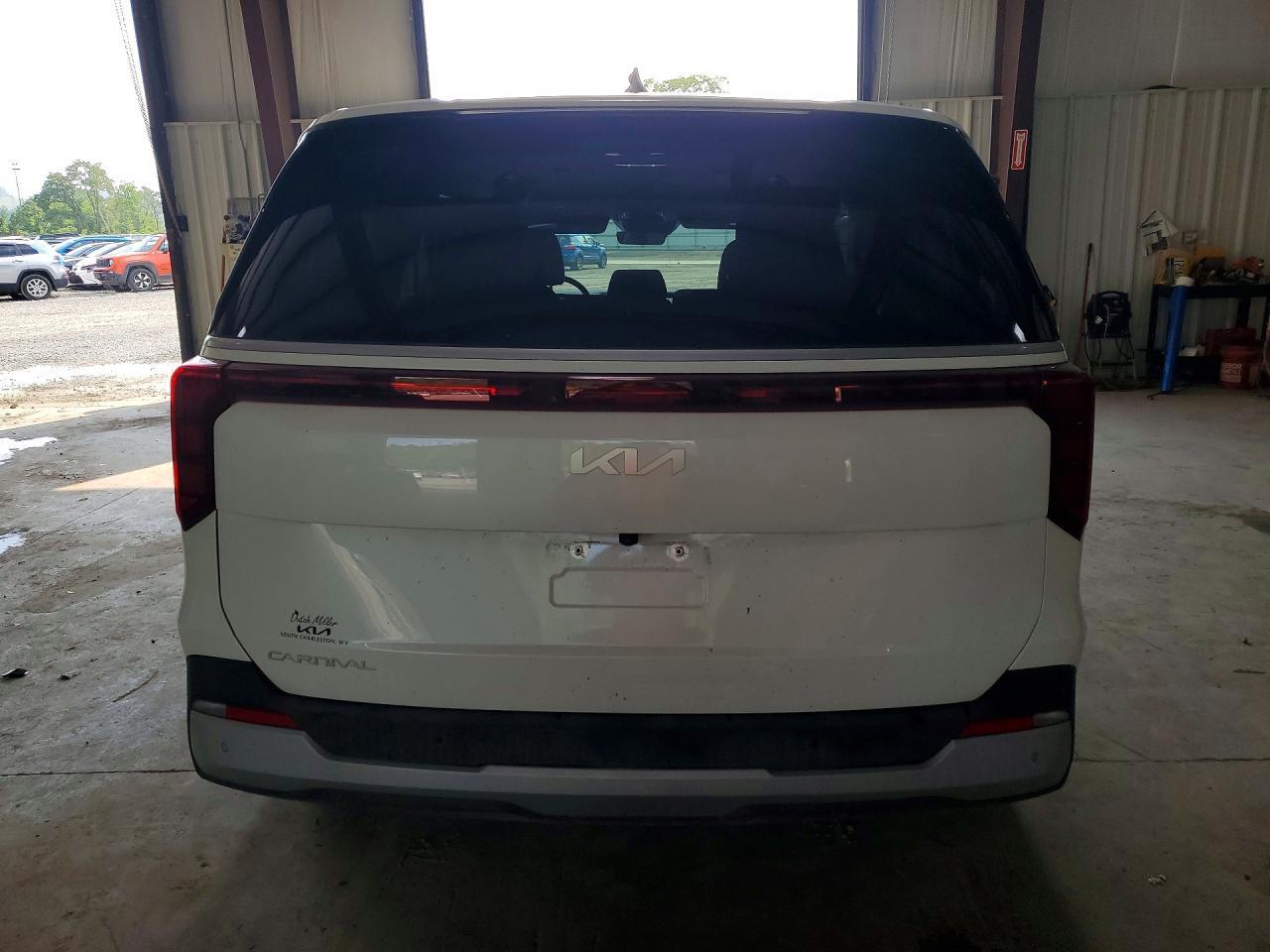 2026 Kia Carnival - Фото 6