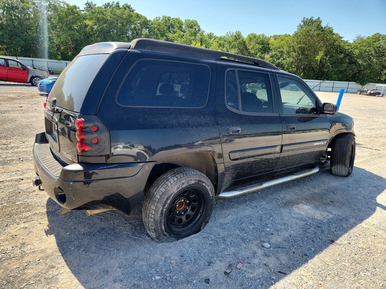 2005 GMC Envoy Xl - Image 3