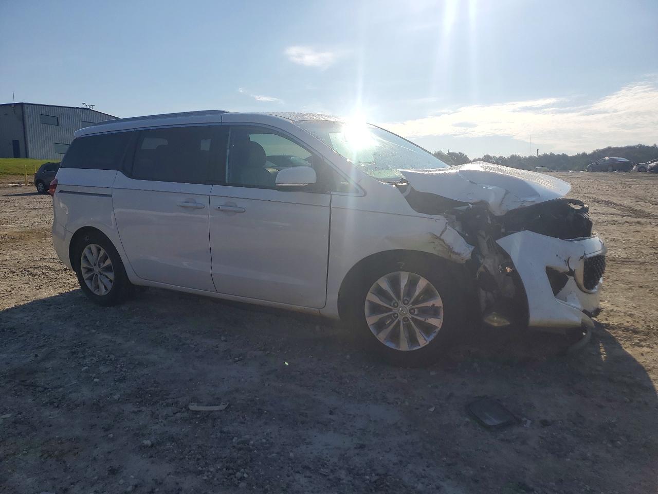 2016 Kia Sedona Ex - Image 4