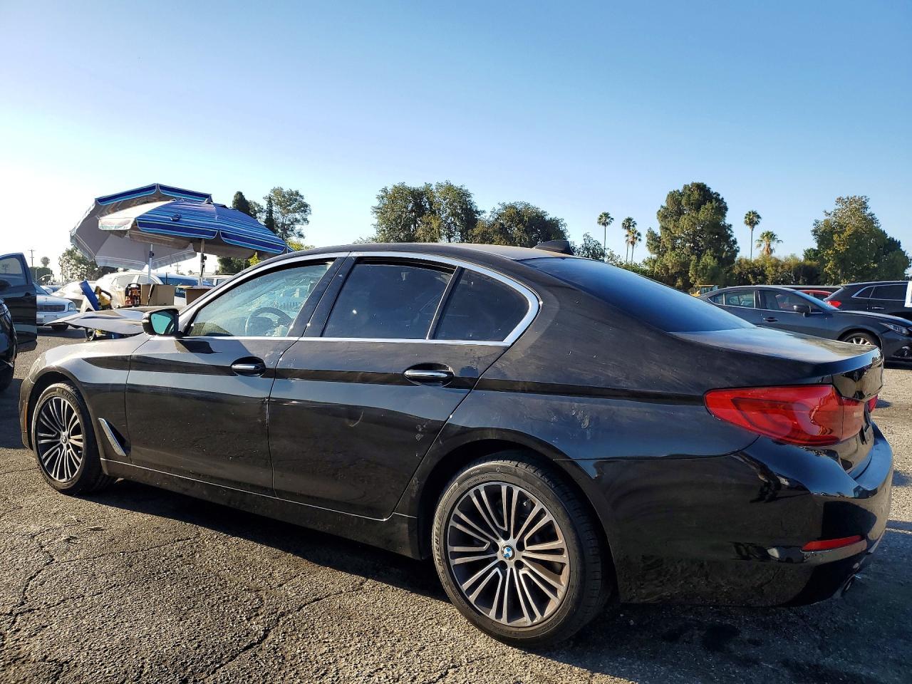 2018 BMW 530 I - Image 2