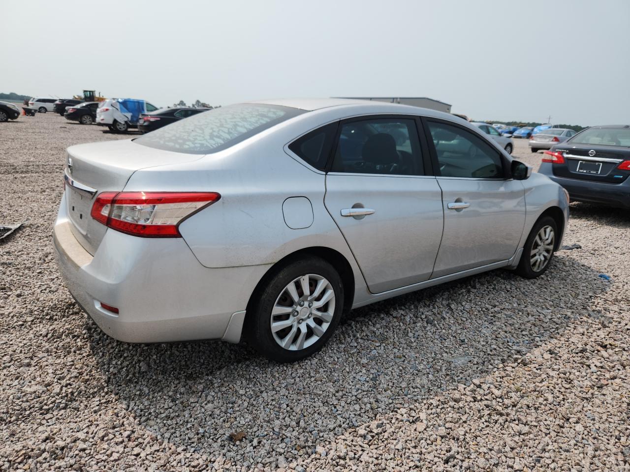 2015 Nissan Sentra S - Image 3