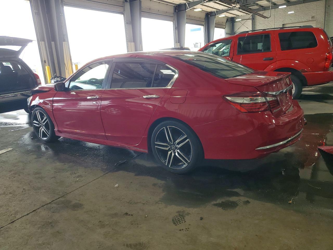 2016 Honda Accord Sport - Фото 2