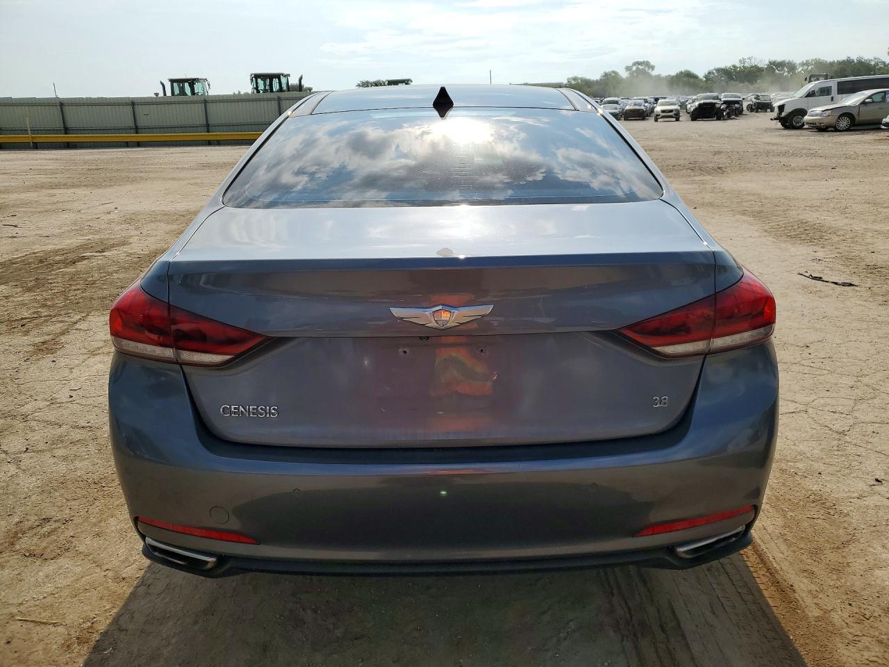 2016 Hyundai Genesis 3.8L - Image 6