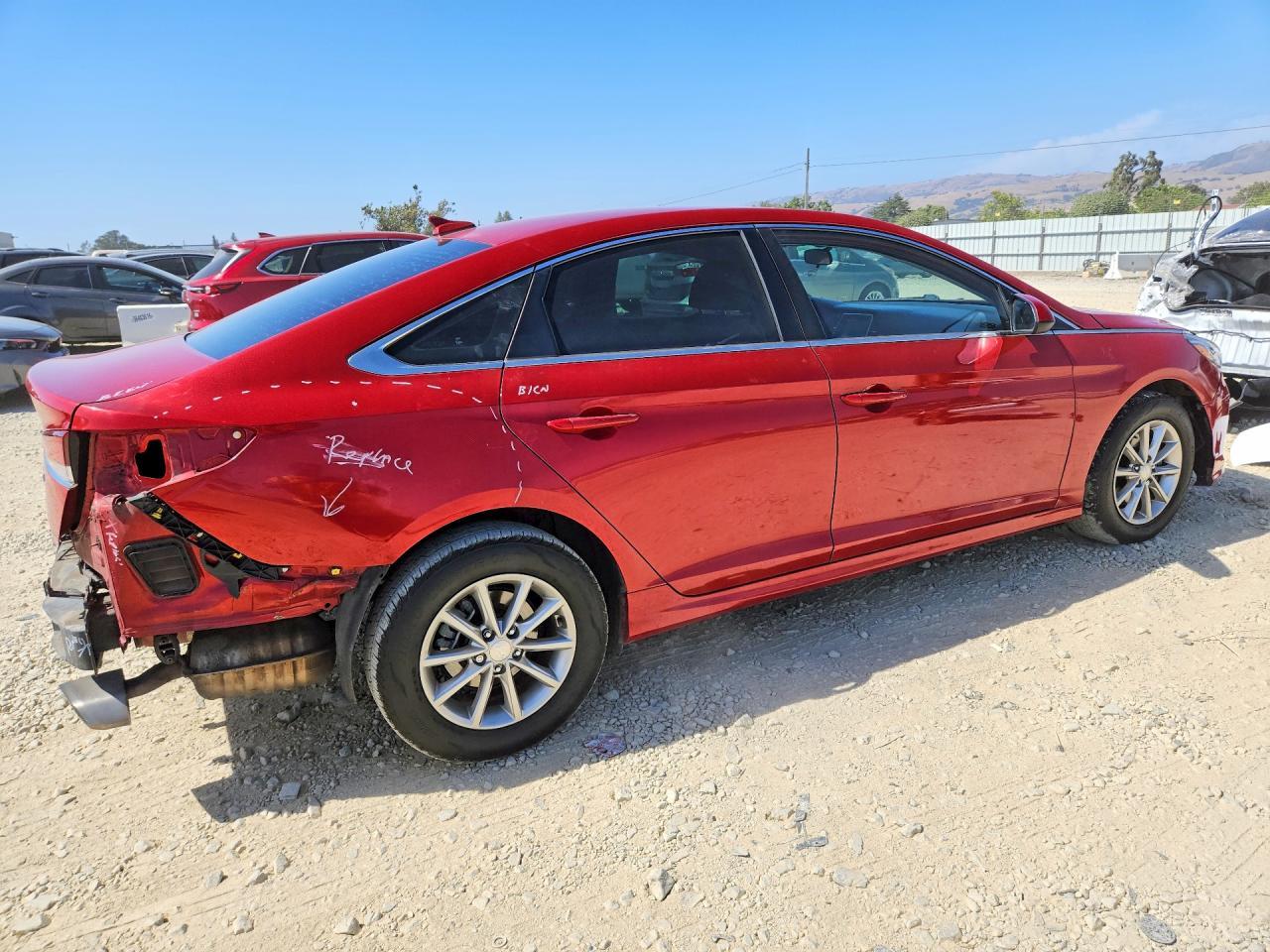 2018 Hyundai Sonata - Фото 3