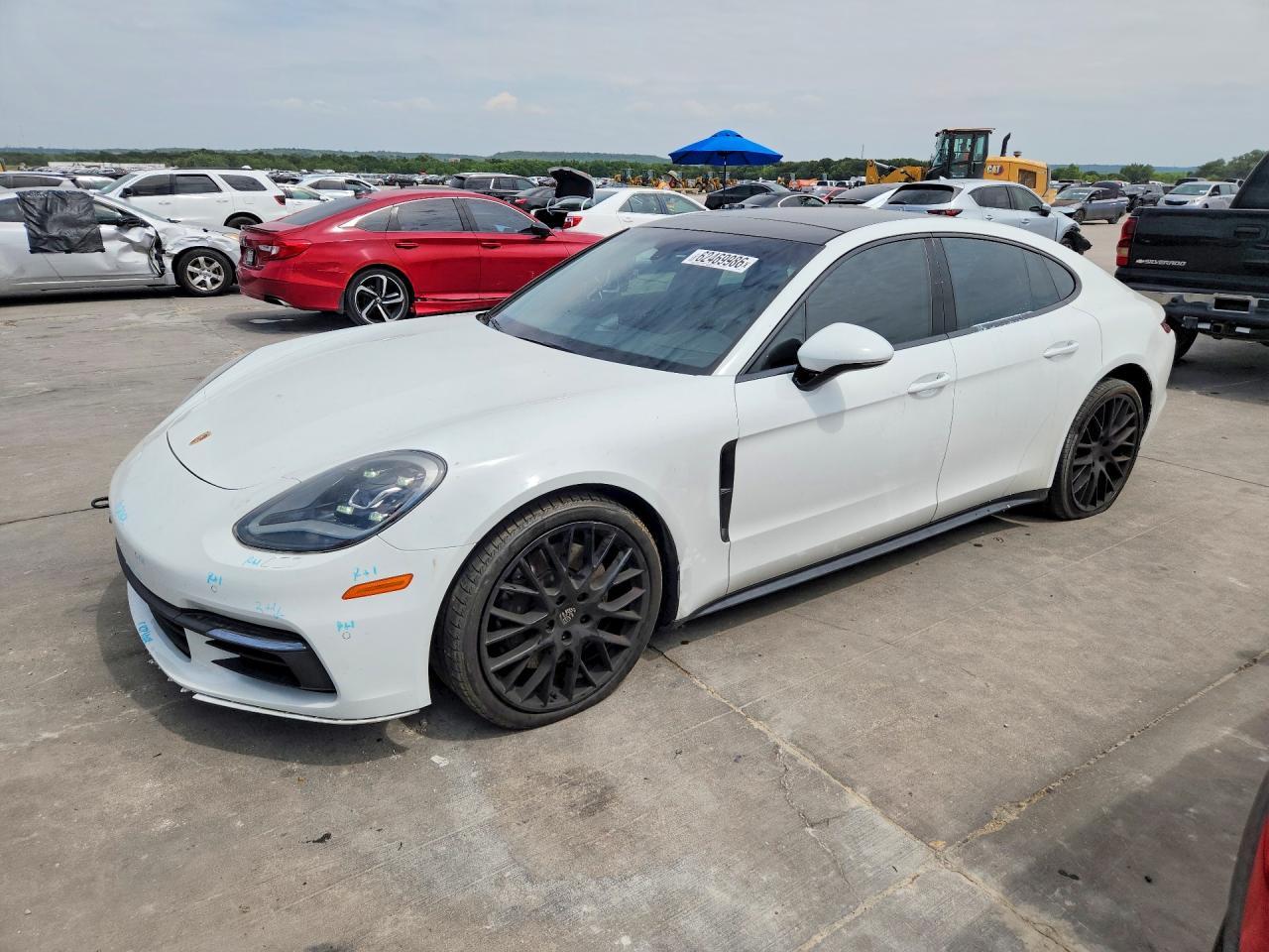 2019 Porsche Panamera Base
