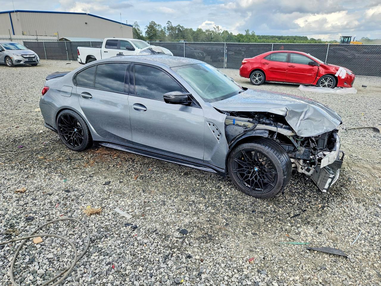 2022 BMW M3 - Фото 4