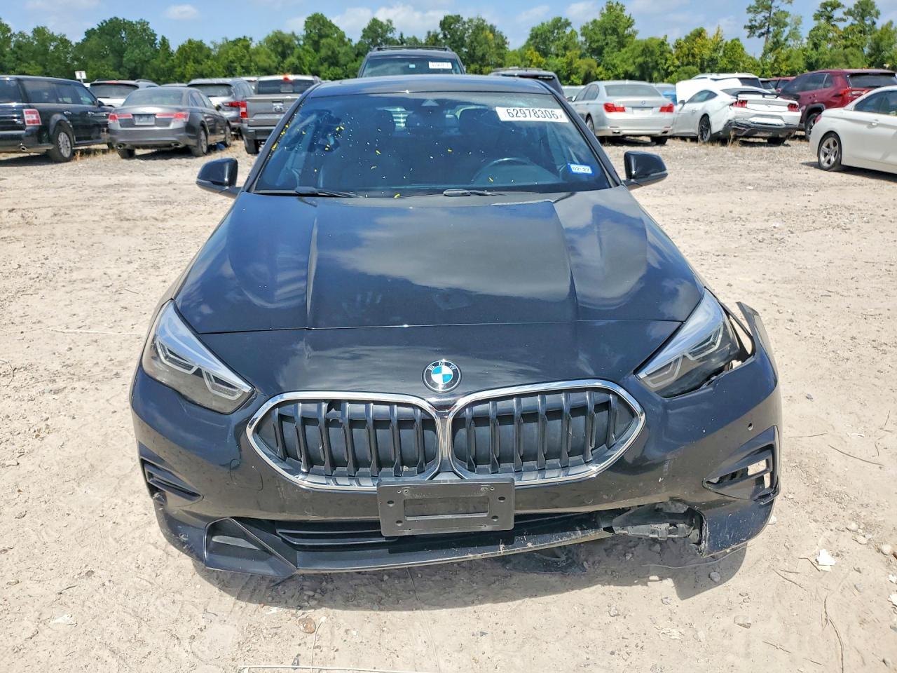 2024 BMW 228Xi - Фото 5