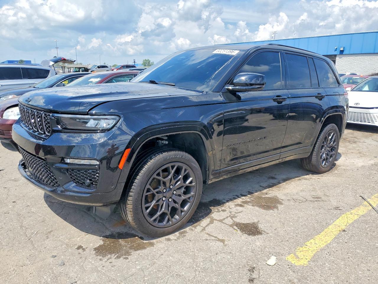 2025 Jeep Grand Cherokee Summit