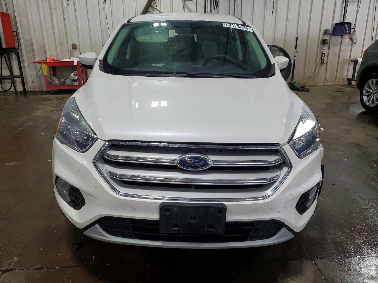 2019 Ford Escape Se - Фото 5