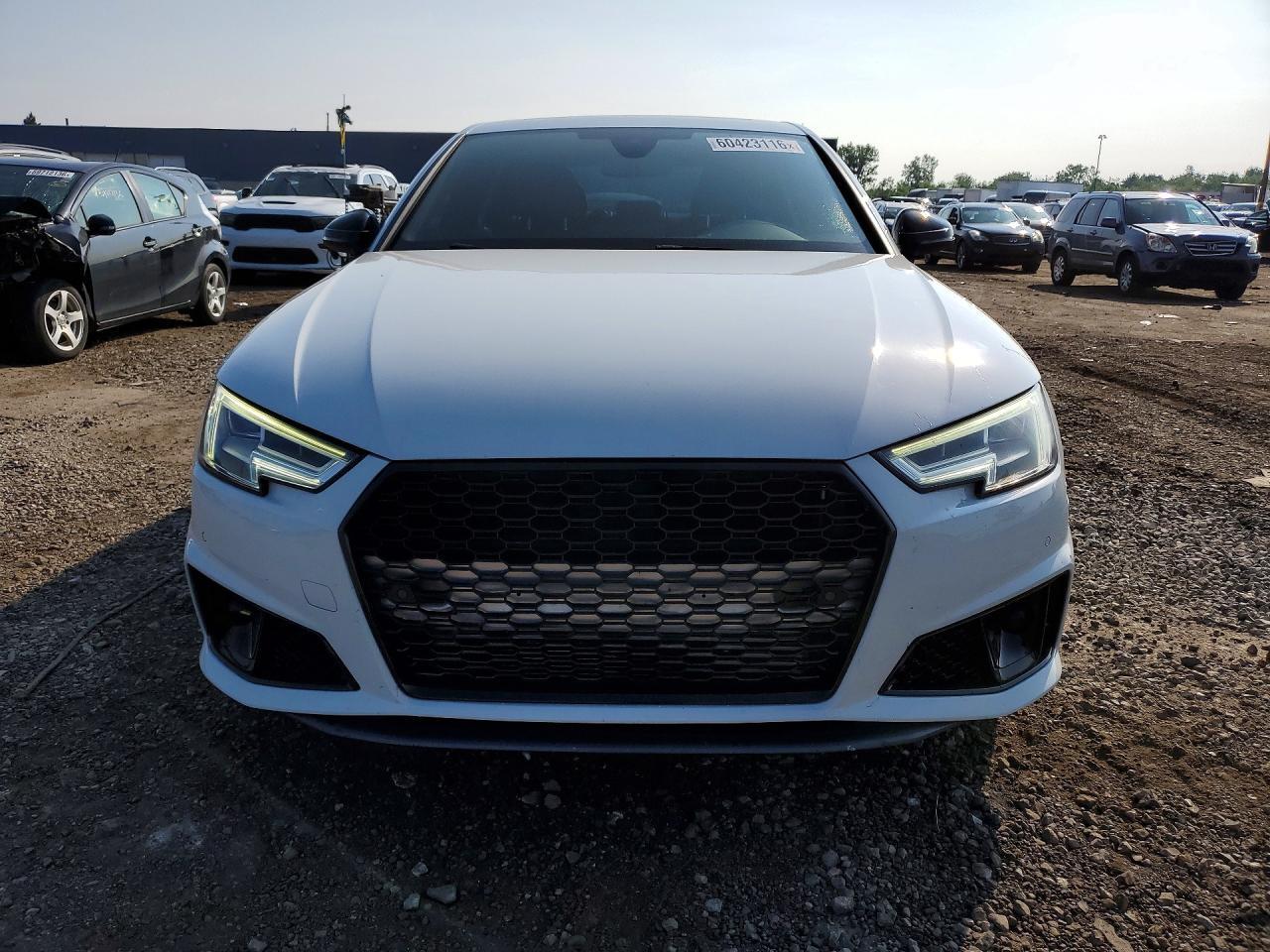 2019 Audi A4 Premium Plus - Фото 5