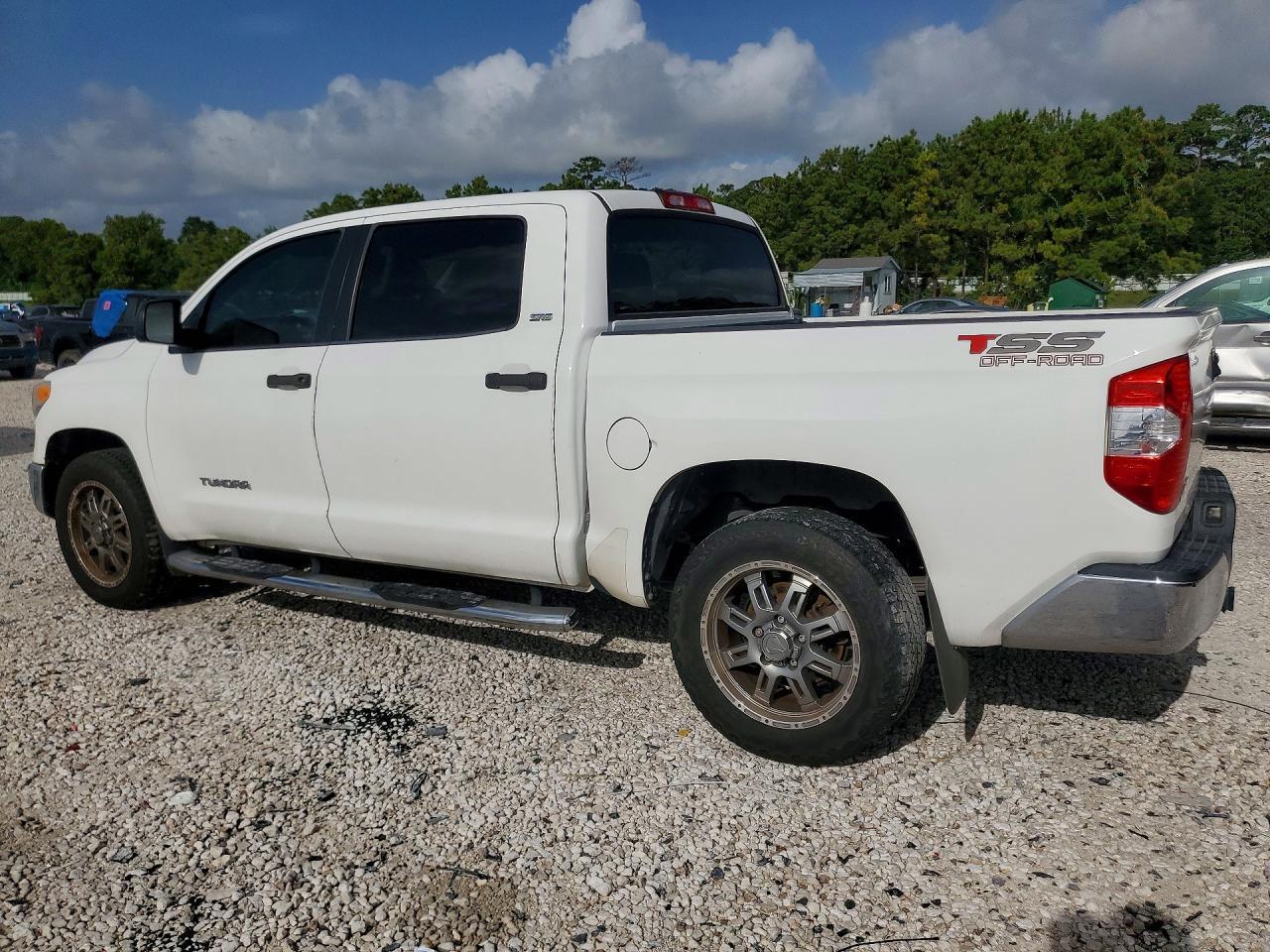 2016 Toyota Tundra Crewmax Sr5 - Фото 2