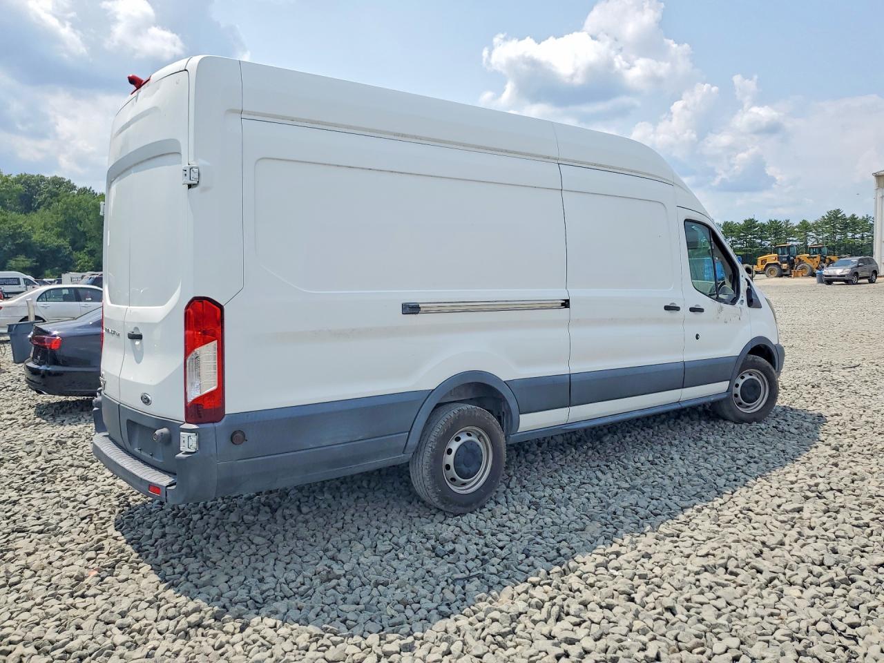 2015 Ford Transit T-350 - Фото 3