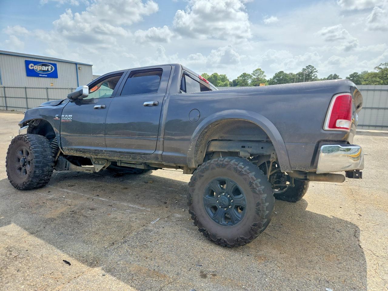 2018 Ram 2500 Laramie - Фото 2