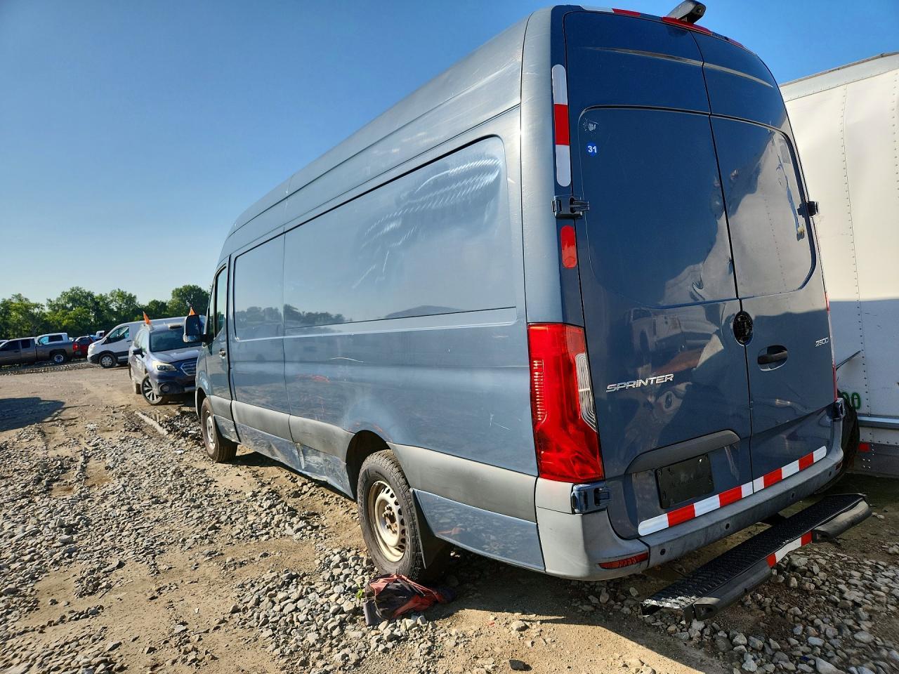 2019 Mercedes-Benz Sprinter 2500/3500 Delivery Van - Фото 2