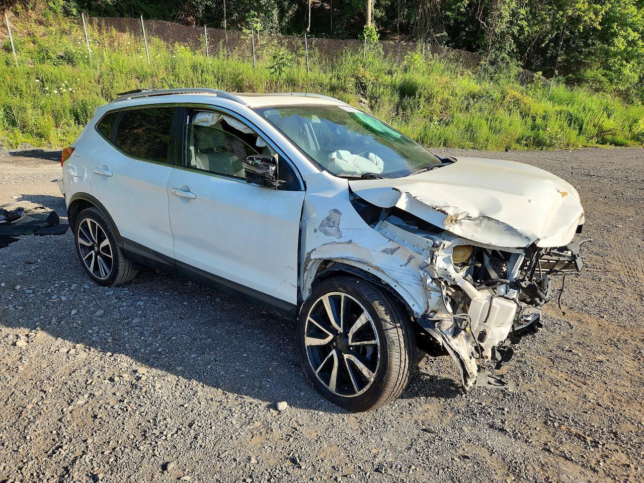 2019 Nissan Rogue Sport Sl - Image 4