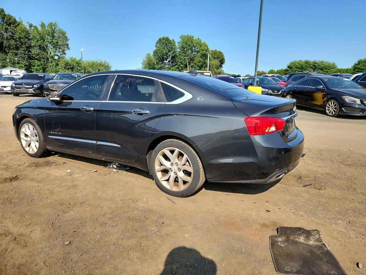 2014 Chevrolet Impala Ltz - Image 2