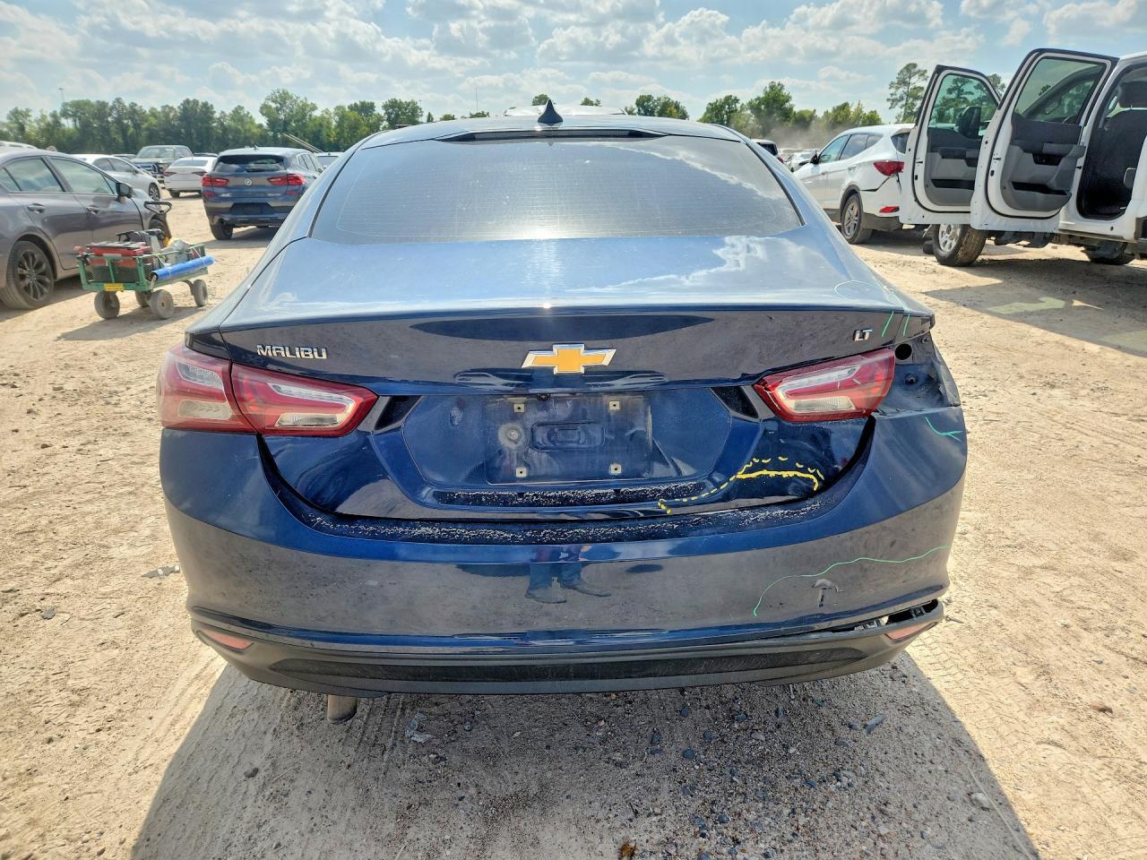 2021 Chevrolet Malibu Lt - Image 6