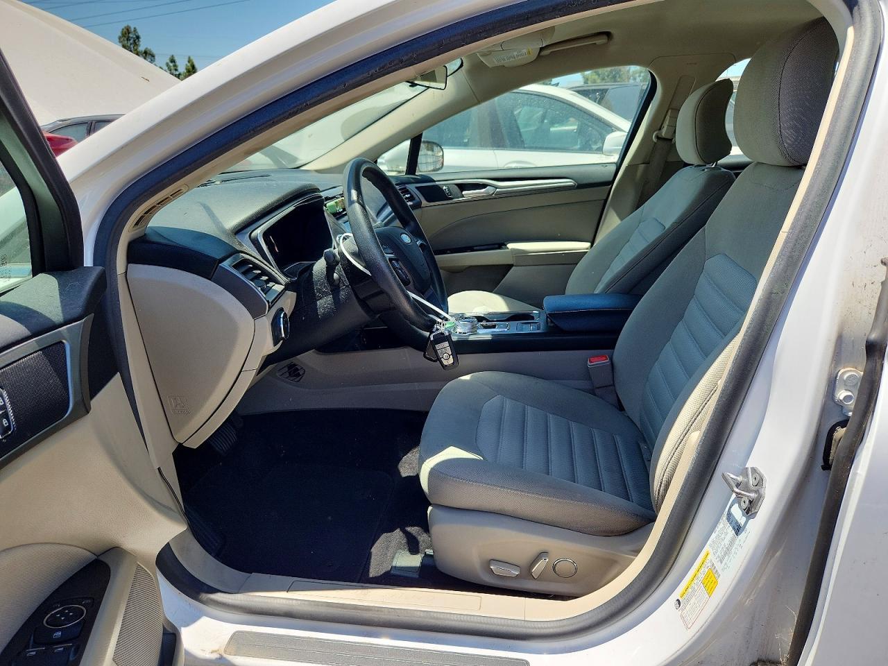 2017 Ford Fusion Se - Фото 7