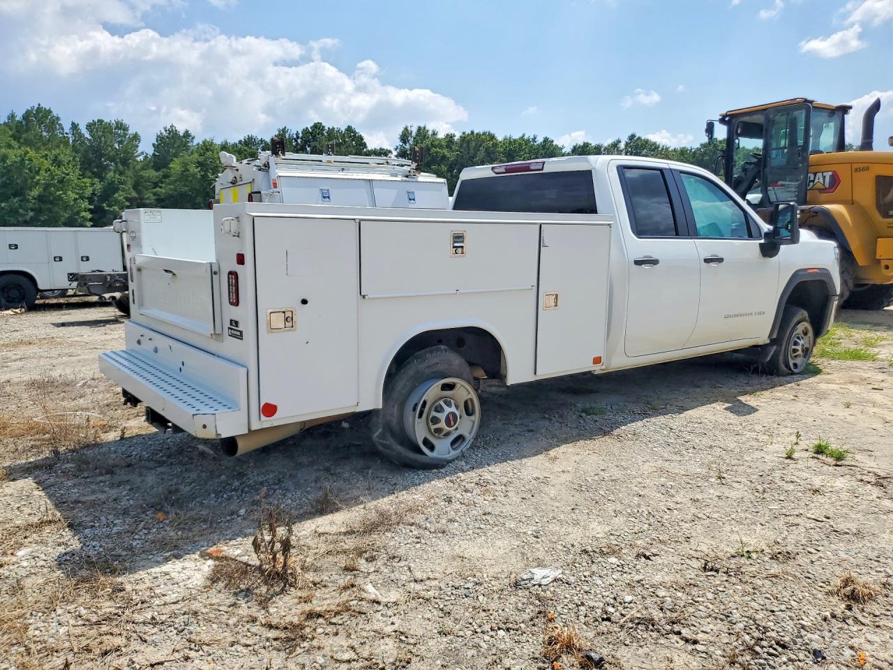 2024 GMC Sierra C2500 Heavy Duty - Фото 3