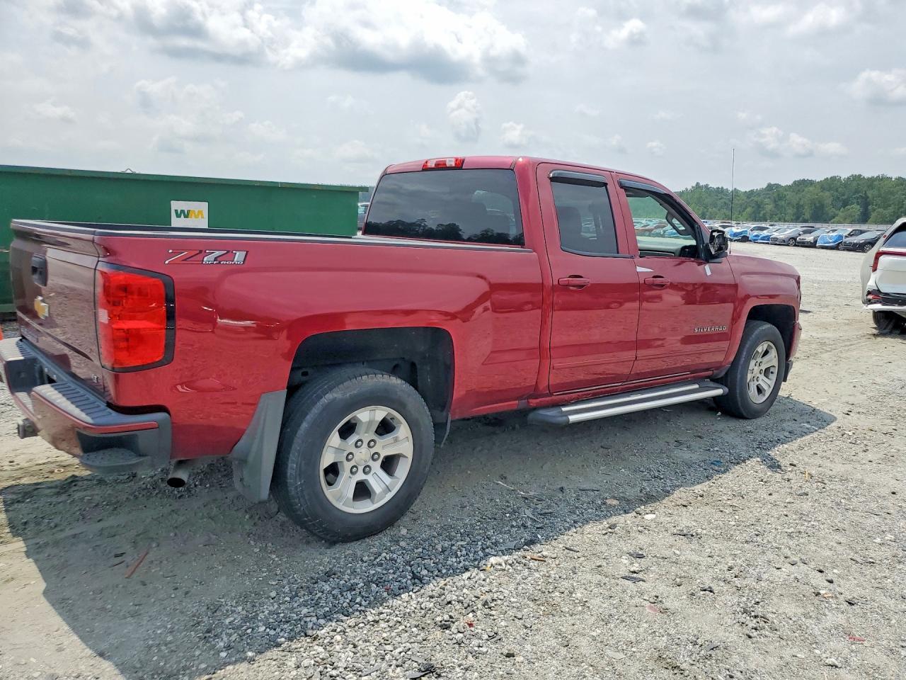 2018 Chevrolet Silverado K1500 Lt - Image 3