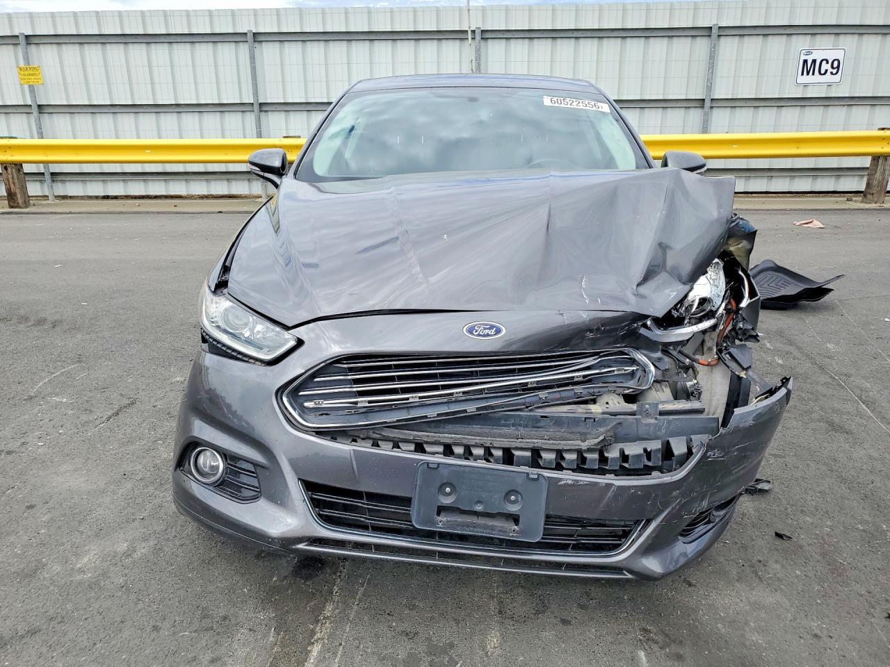 2016 Ford Fusion Titanium Phev - Image 5