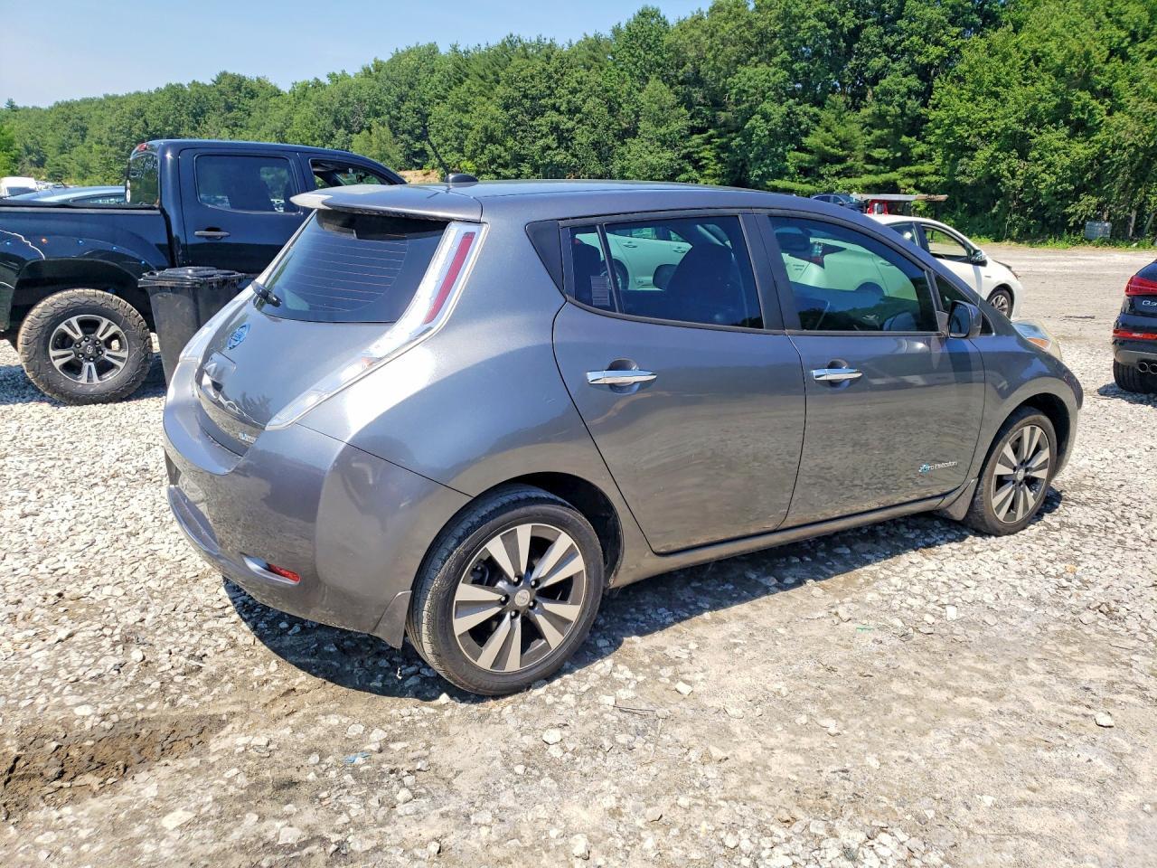 2015 Nissan Leaf S - Фото 3