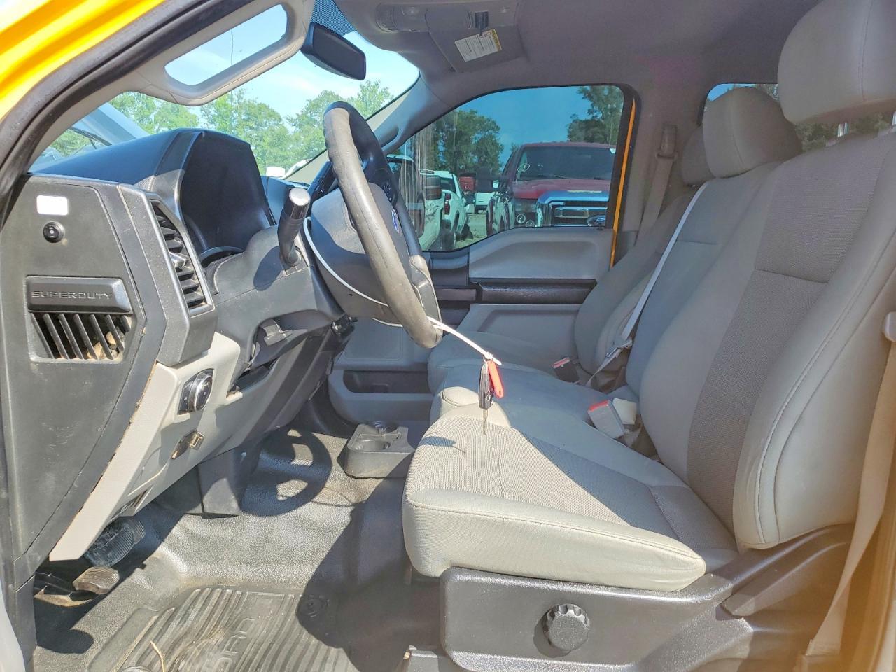 2019 Ford F250 Super Duty - Фото 7