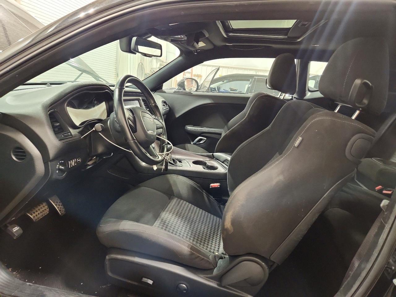 2023 Dodge Challenger R/T - Image 7