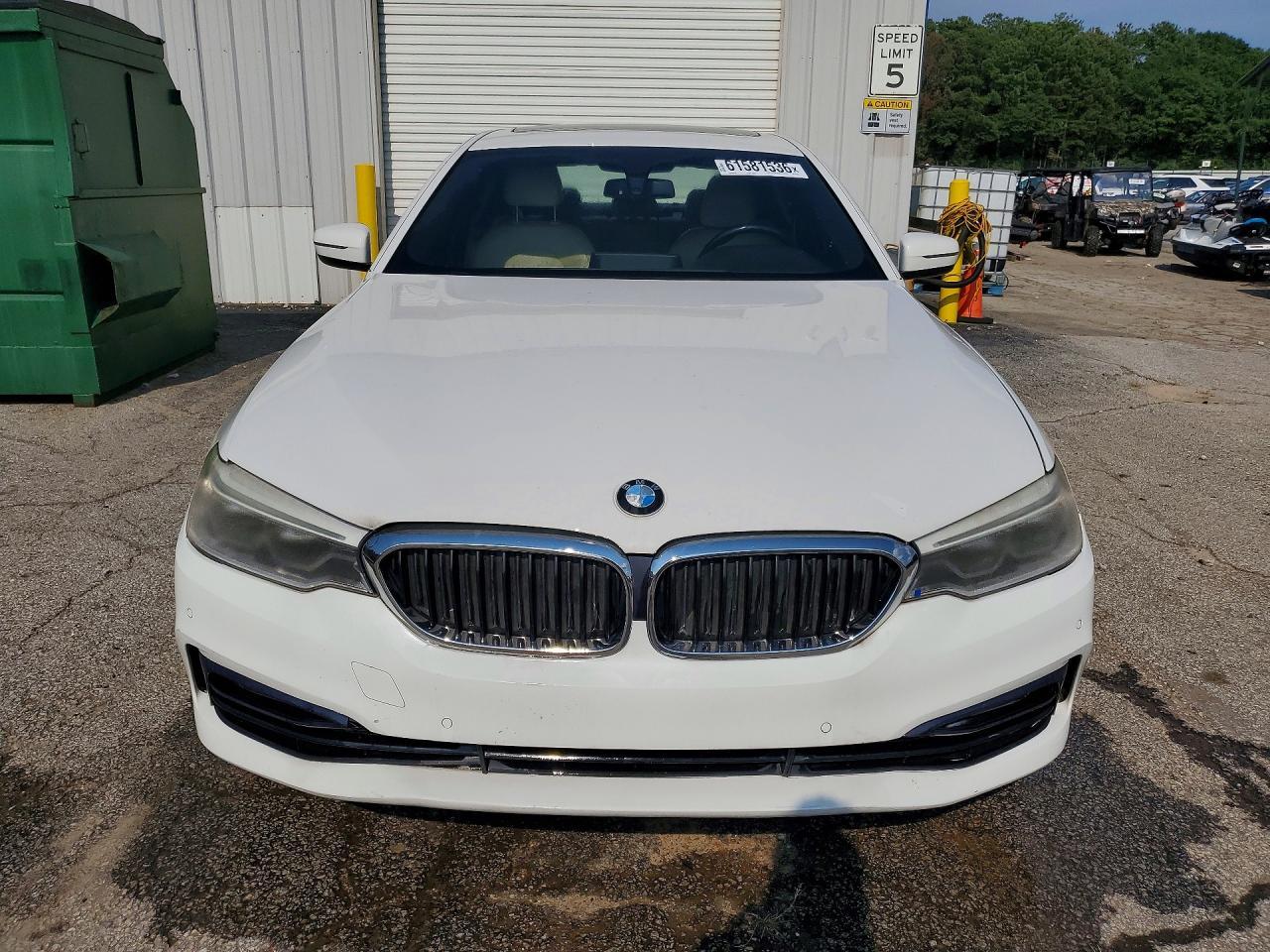 2017 BMW 540 I - Image 5