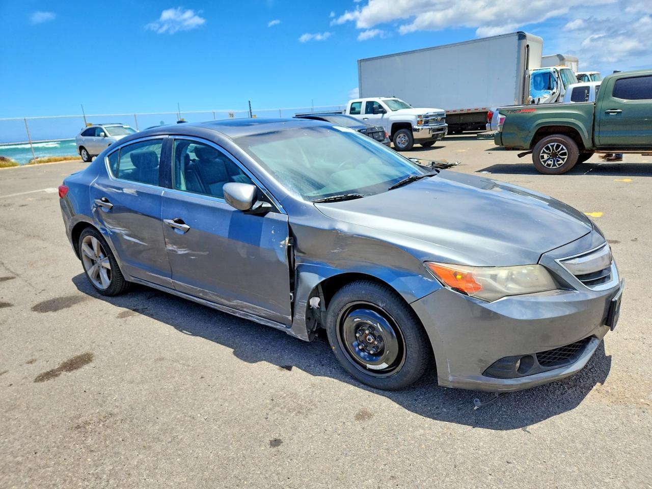 2013 Acura Ilx 20 Premium - Image 4
