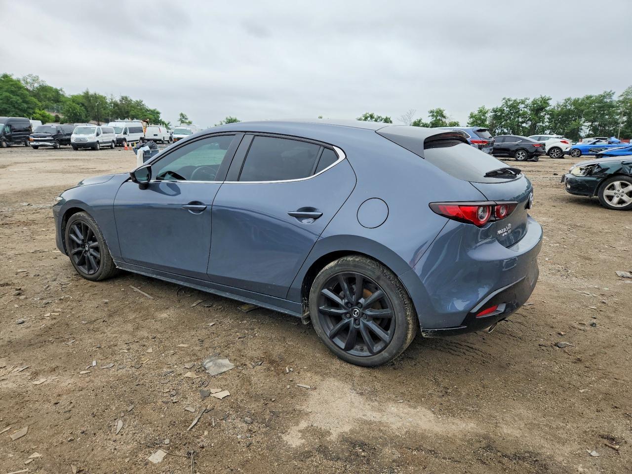 2024 Mazda 3 Preferred - Image 2